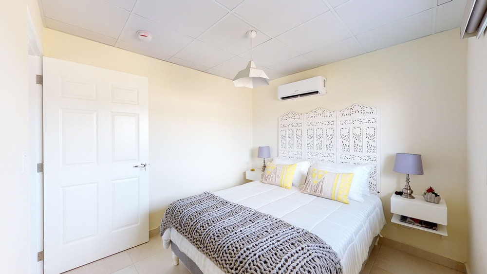 Proyecto inmobiliario moderno Playa Dorada 5