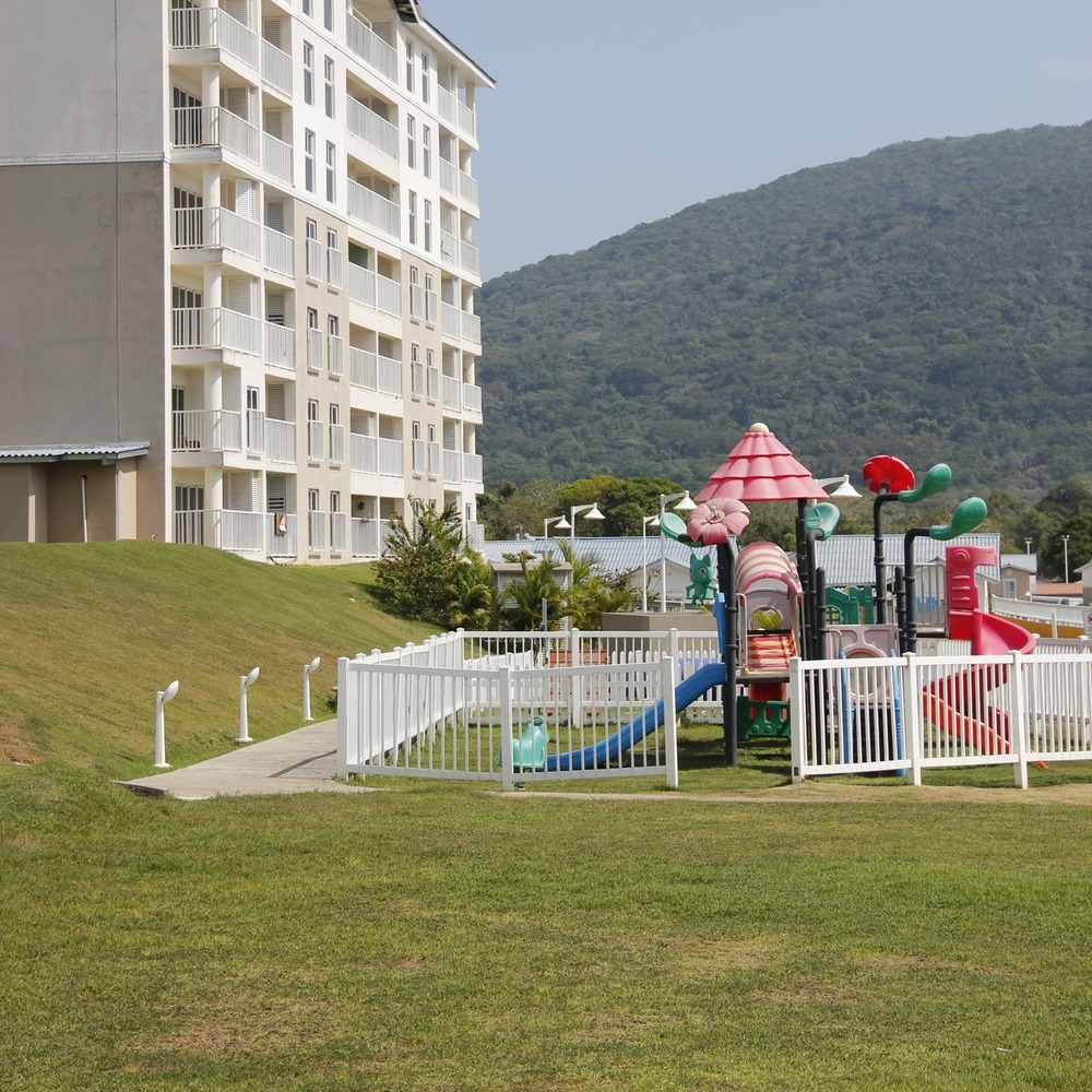 Proyectos residenciales que incentivan el desarrollo urbano en Playa Dorada 14