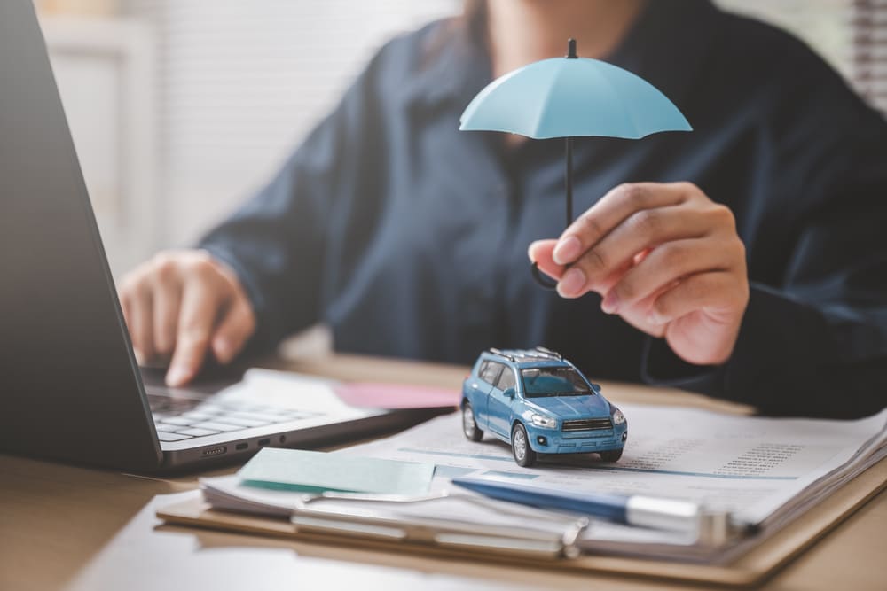 Cómo saber si tu seguro incluye asistencia vial