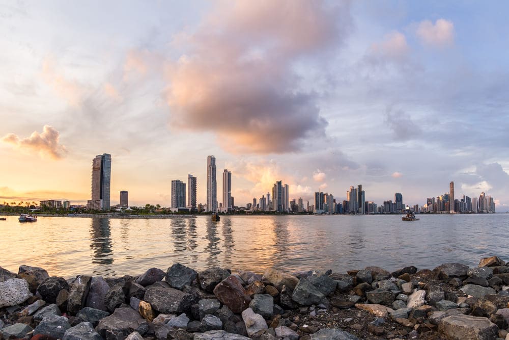 Is residency required to buy property in Panama?