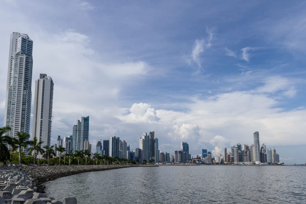 Is residency required to buy property in Panama?