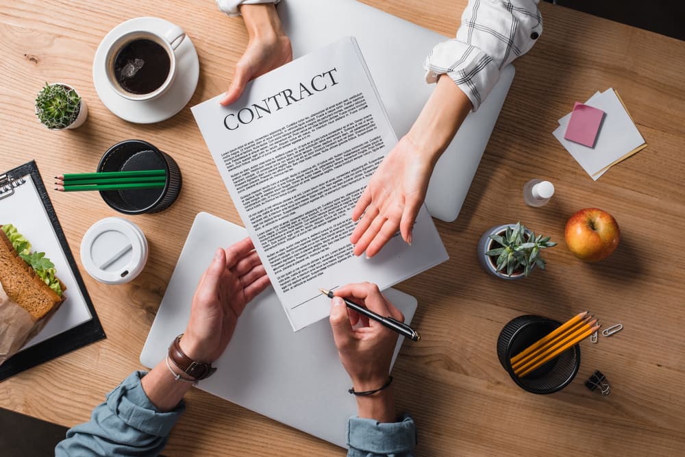Guía completa para redactar un contrato de compraventa en Panamá