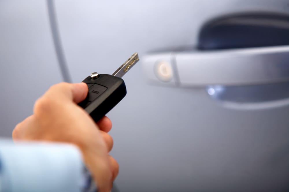 La cerrajería de llaves para autos