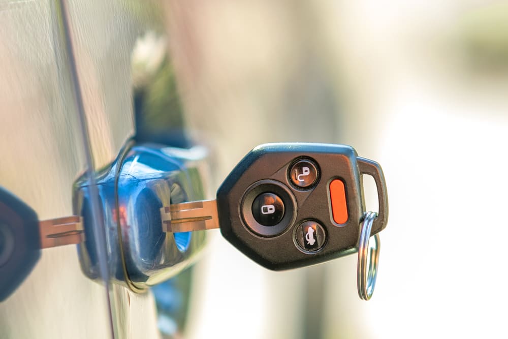 La cerrajería de llaves para autos