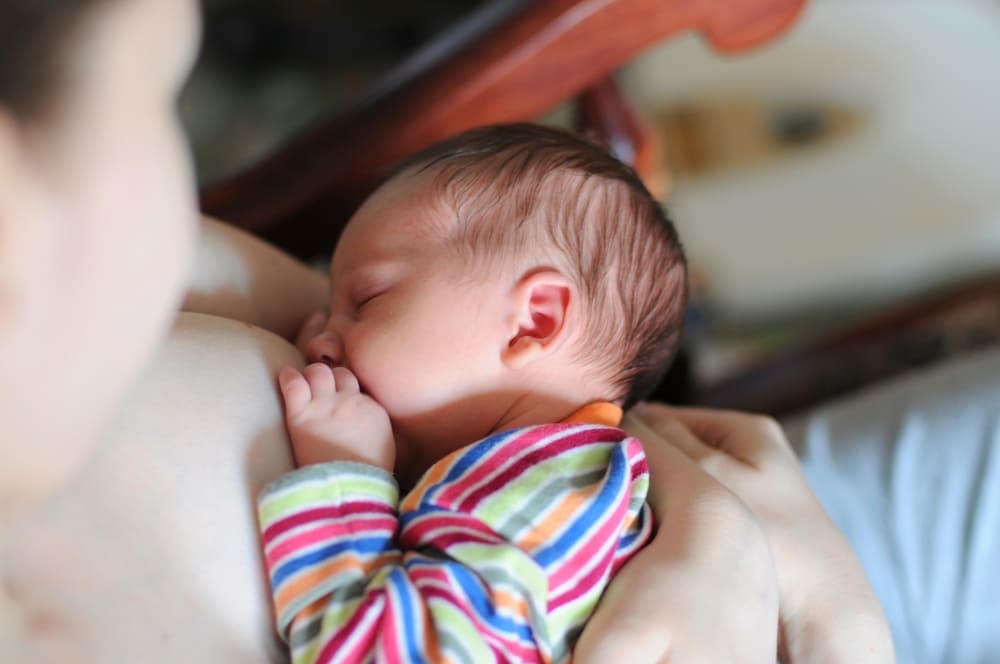Lactancia materna en Guatemala: curso virtual para futuras madres